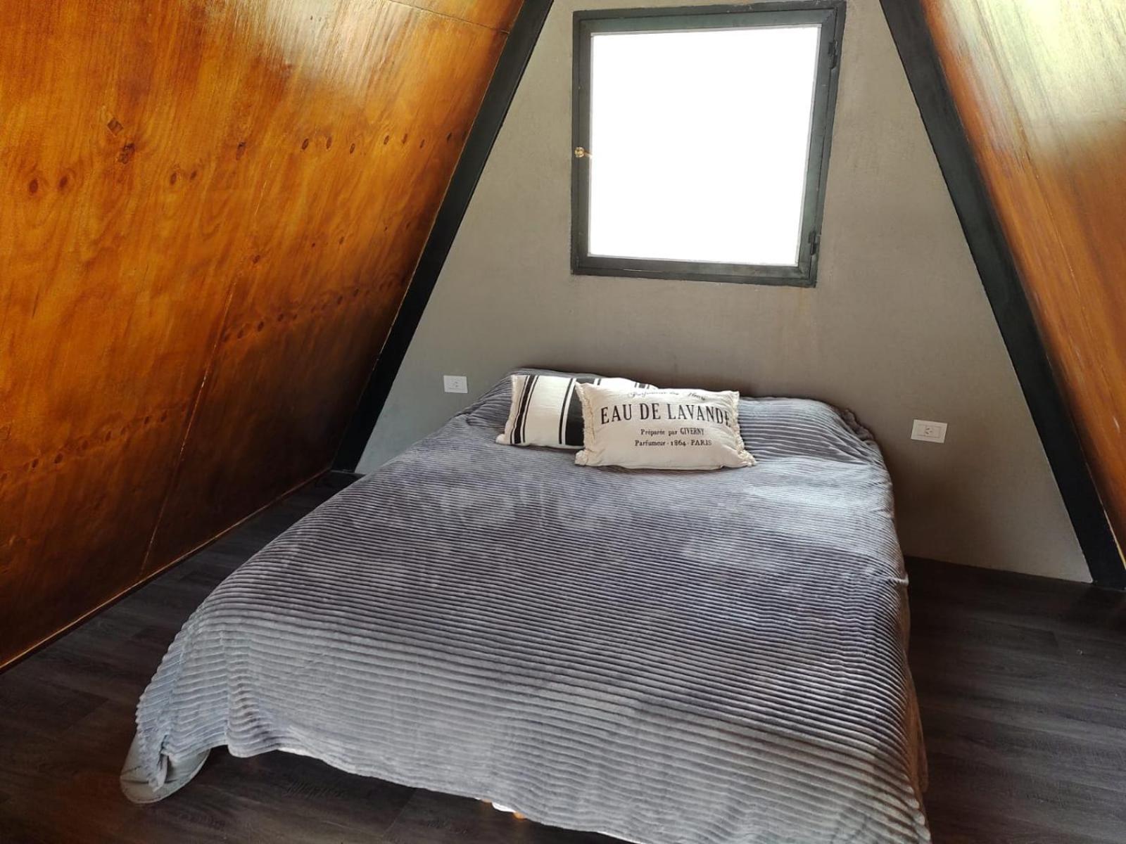 Loft De Montana Unico Y Moderno Villa Ескуел Екстериор снимка
