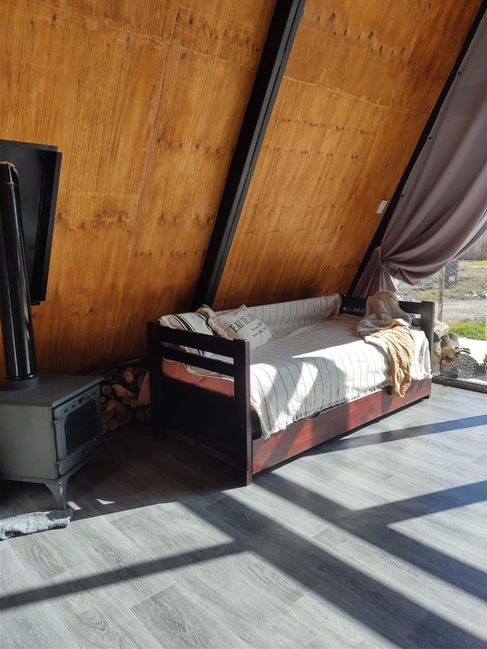Loft De Montana Unico Y Moderno Villa Ескуел Екстериор снимка